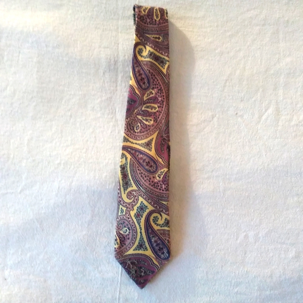 Aquascutum silk tie